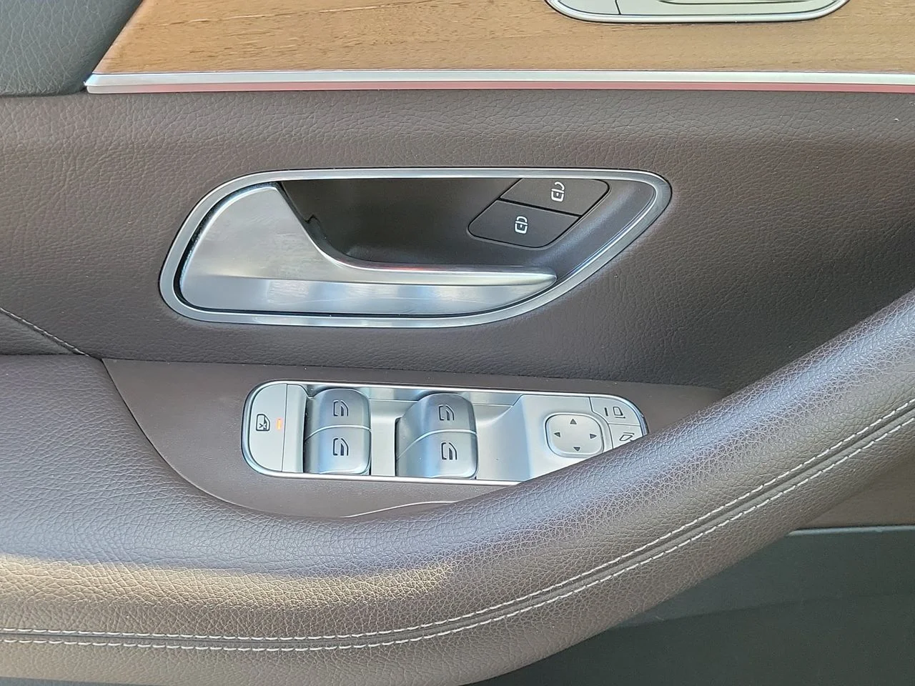 Certified Used 2022  Mercedes-Benz GLE 350 image 27