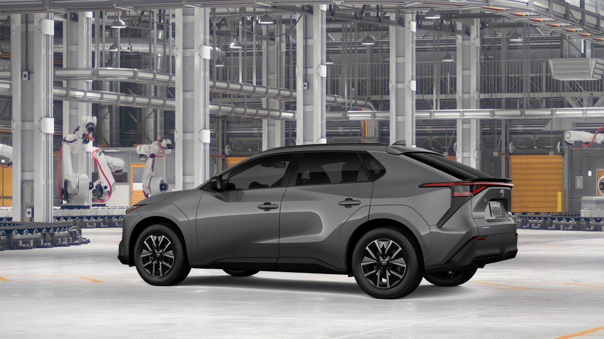 New 2026 Heavy Metal Toyota XLE image 5