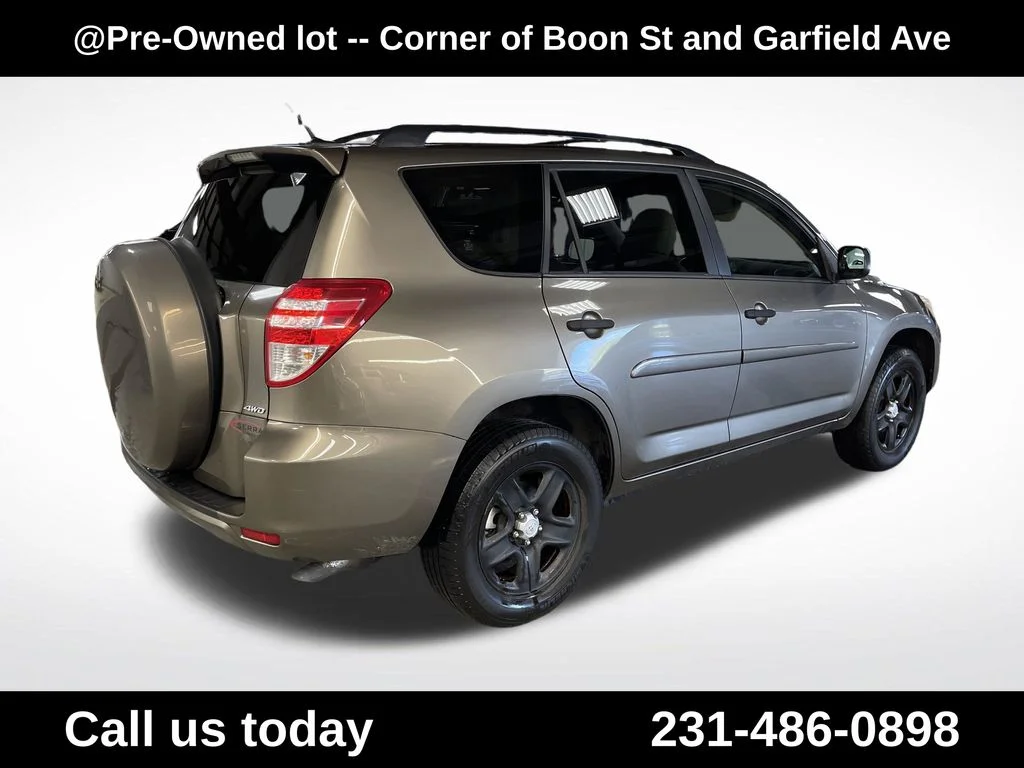 Used 2011 Brown Toyota Base image 5