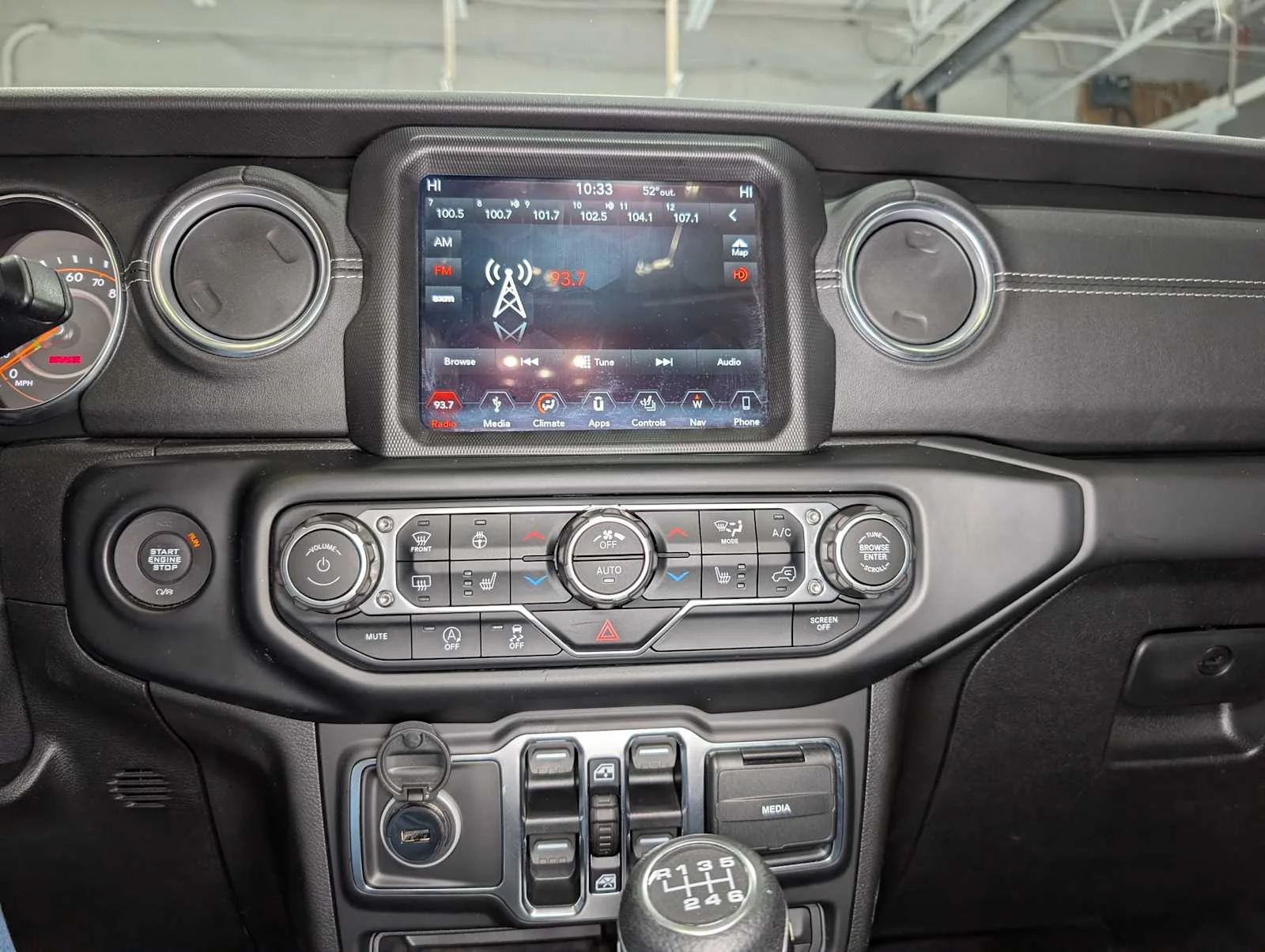 Used 2019 Firecracker Red Clearcoat Jeep Sahara image 39