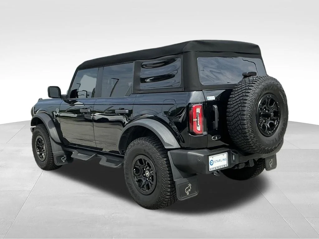 Used 2024 Black Ford Wildtrak image 6