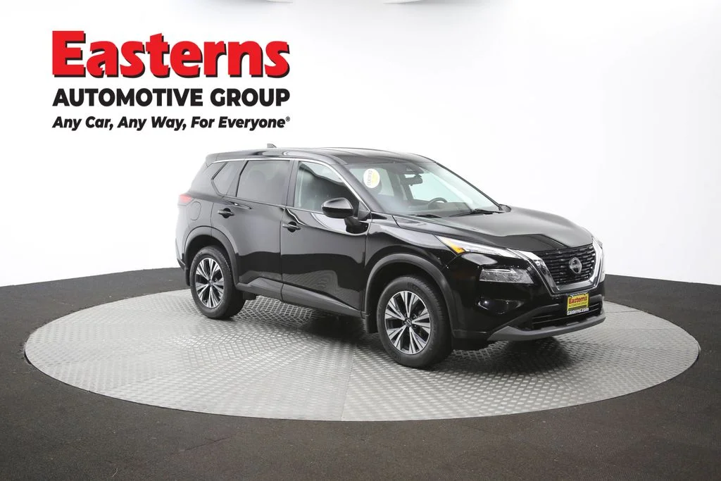 Used 2023 Black Nissan SV image 48
