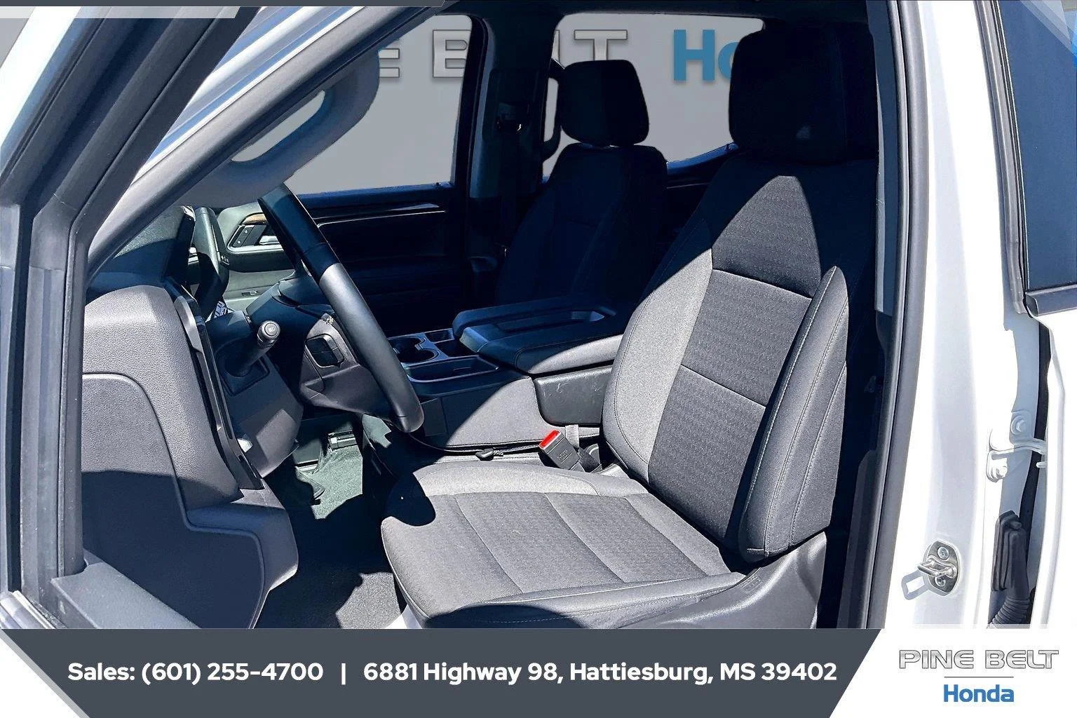 Used 2026 Summit White Chevrolet RST image 18