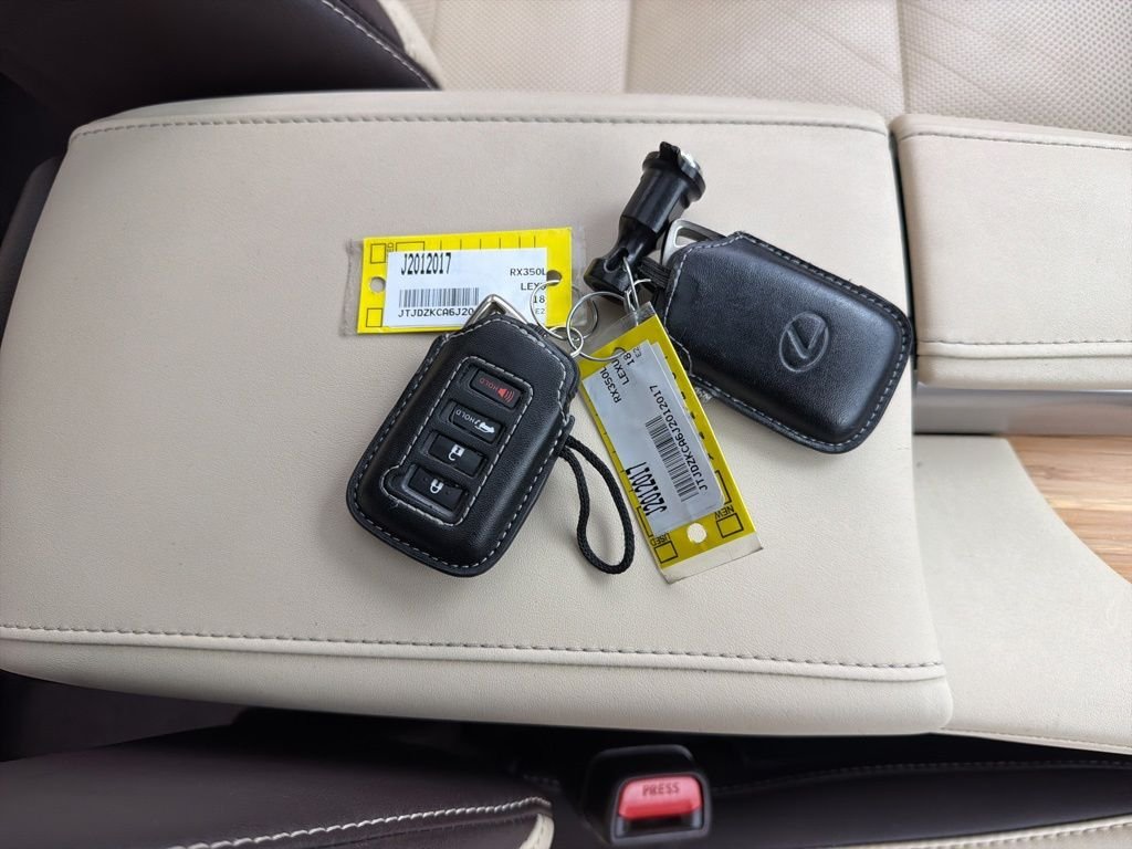 Used 2018 Silver Lexus 350L image 37