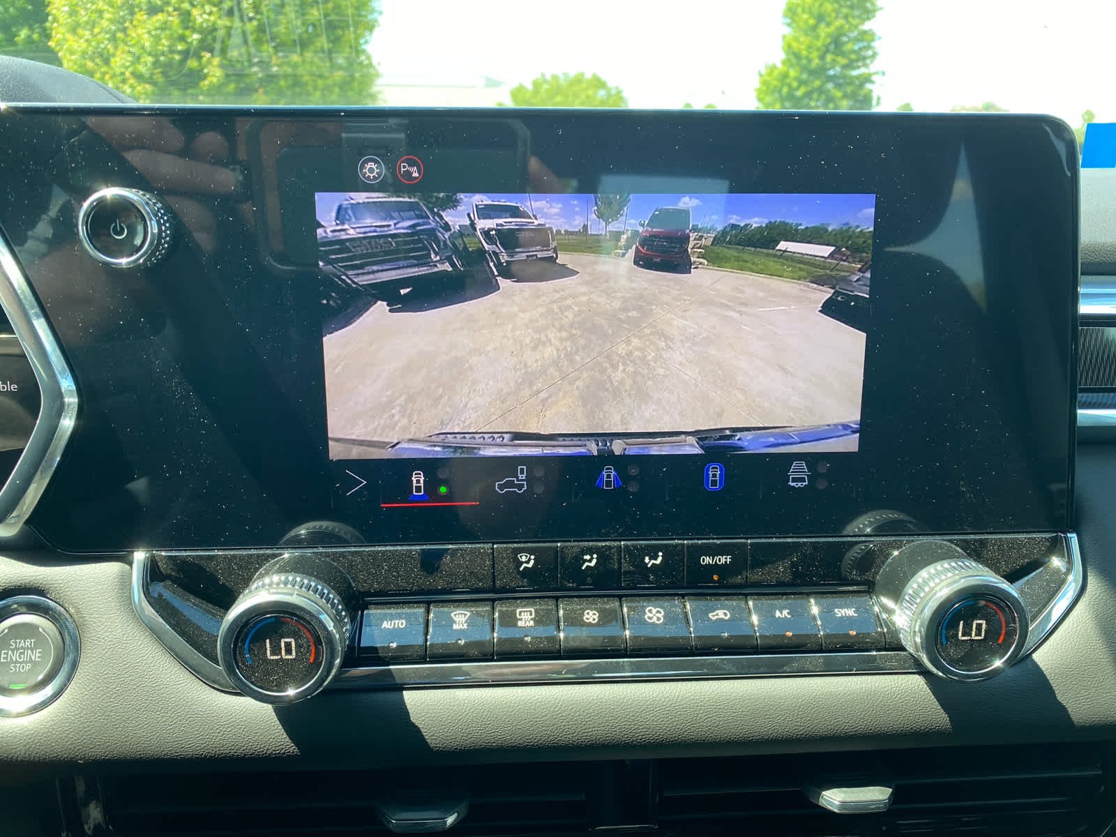 New 2026 Onyx Black GMC Elevation image 15