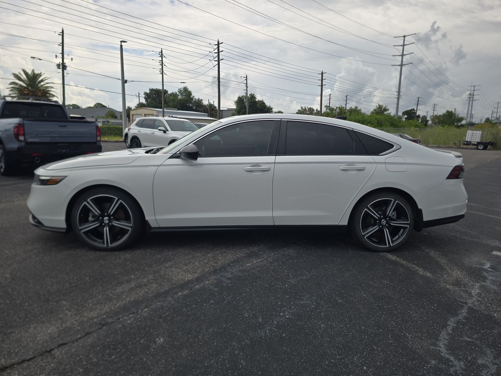 Used 2023 White Honda Sport image 6