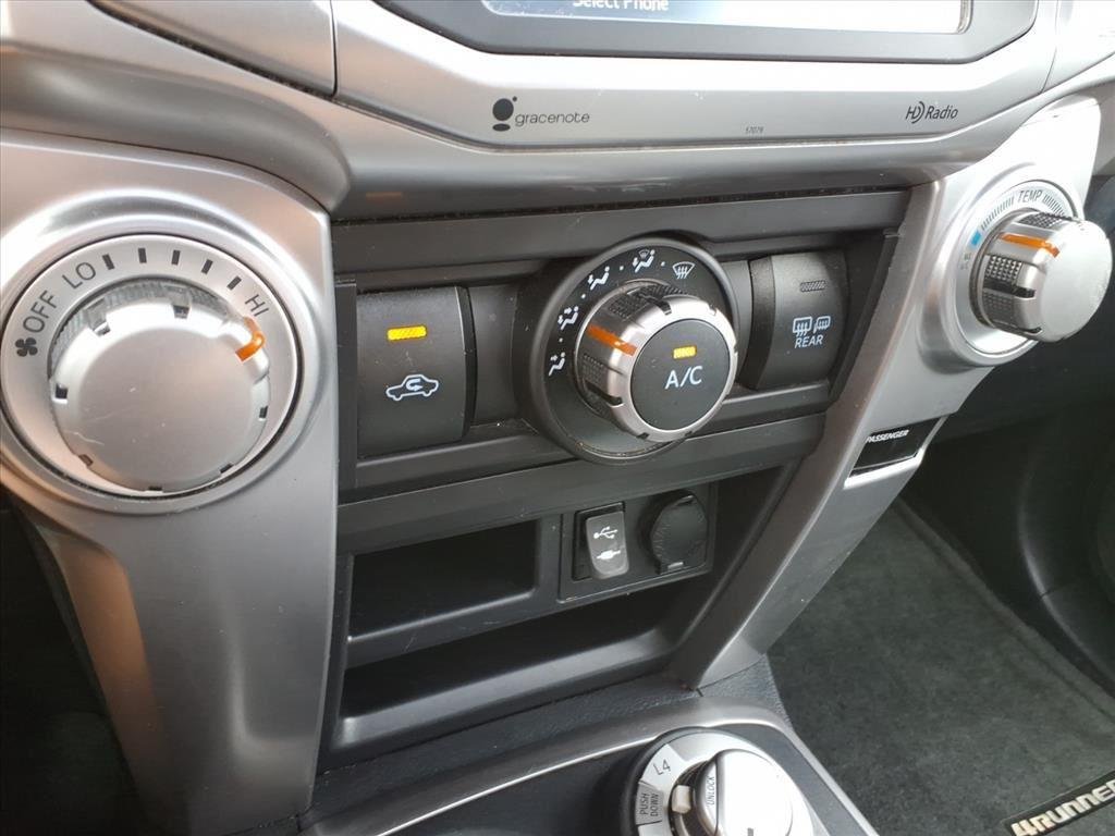 Used 2015 Magnetic Gray Metallic Toyota SR5 Premium image 21