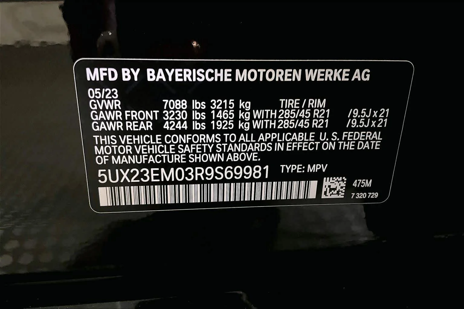Certified Used 2024 Black Sapphire Metallic BMW xDrive40i image 33