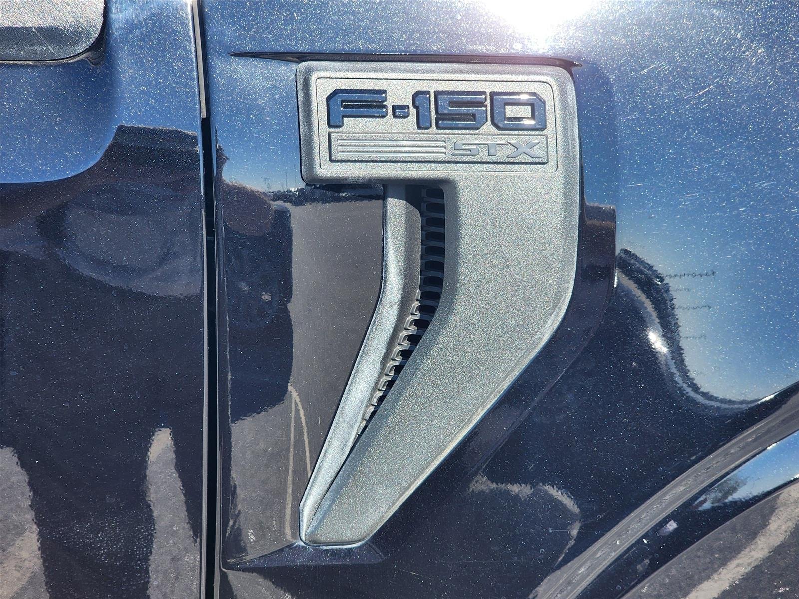 Used 2023 Agate Black Metallic Ford XL image 9