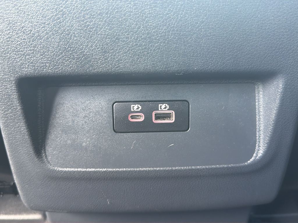 Certified Used 2025 Orange Nissan PRO-4X image 29