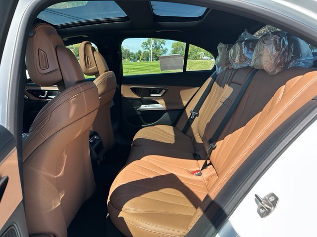 New 2027 Polar White Mercedes-Benz E 350 image 57