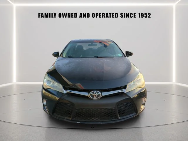 Used 2016 Black Toyota SE image 6