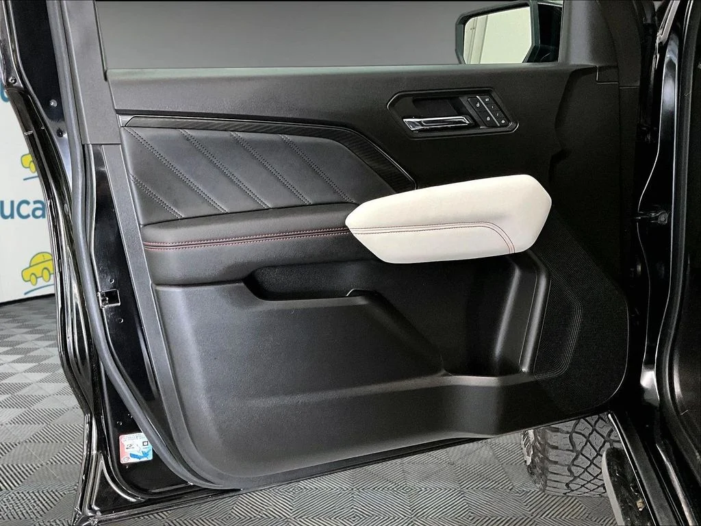 Used 2023 Onyx Black GMC AT4X image 9