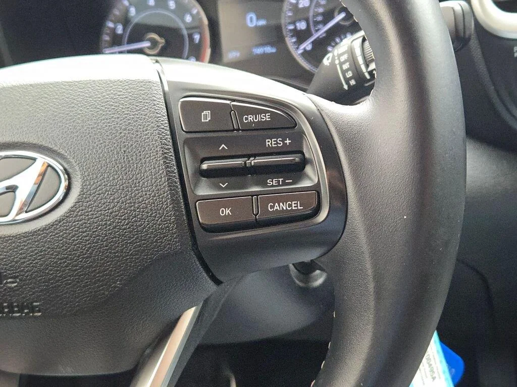 Used 2022 Ceramic White Hyundai SEL image 27