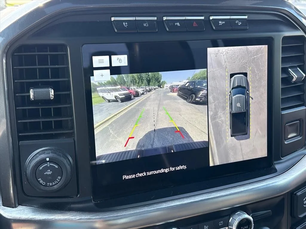 Used 2023 Gray Ford Lariat image 34