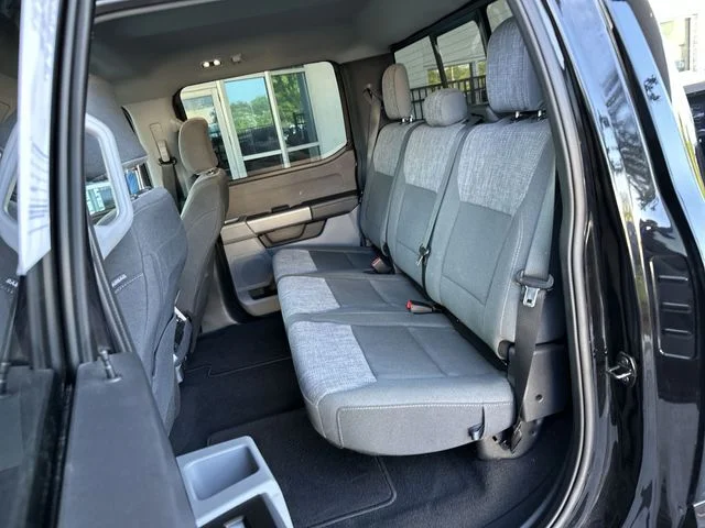 Used 2023 Black Ford XLT image 21