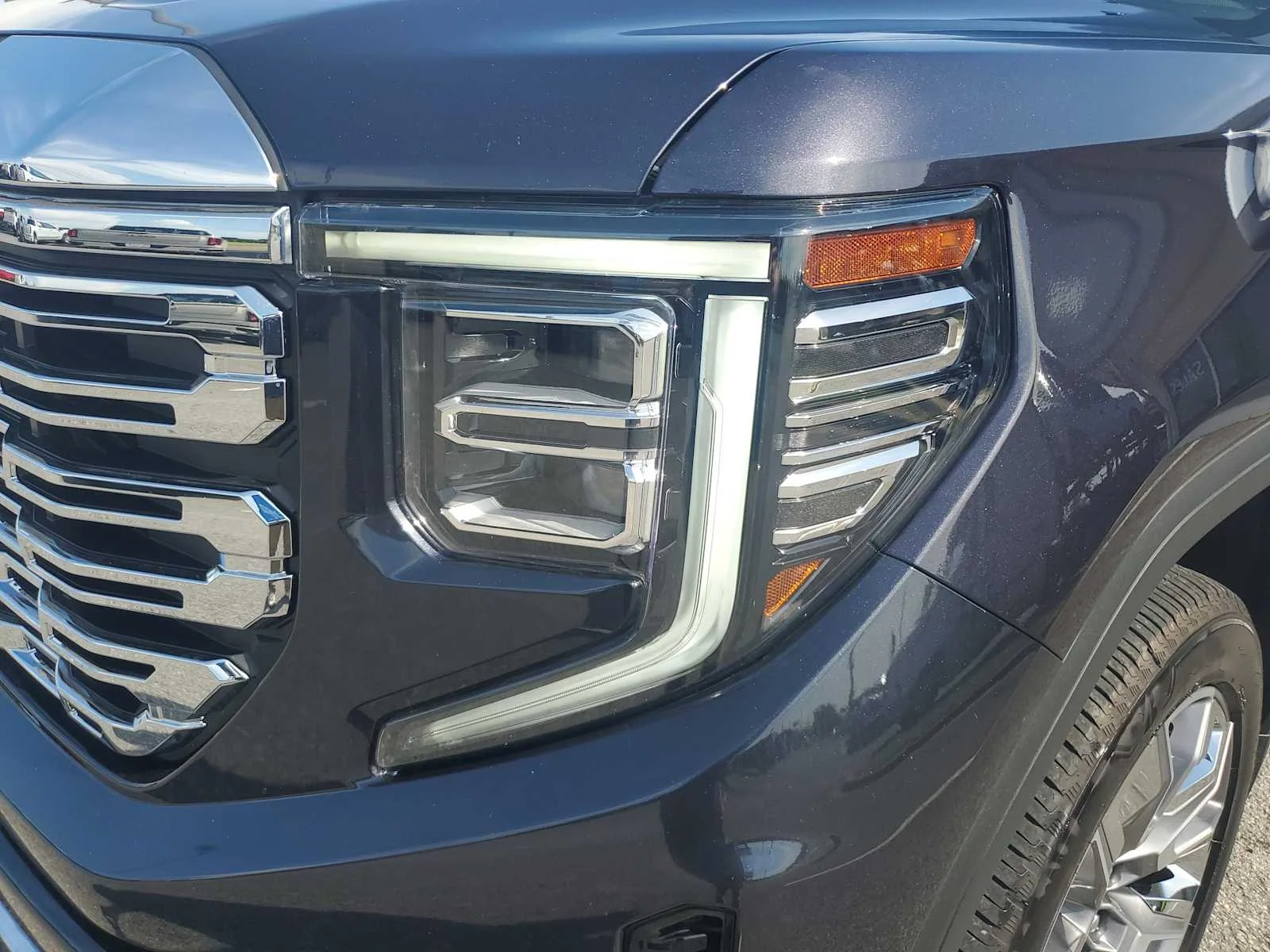 Used 2025 Titanium Rush Metallic GMC Denali image 14