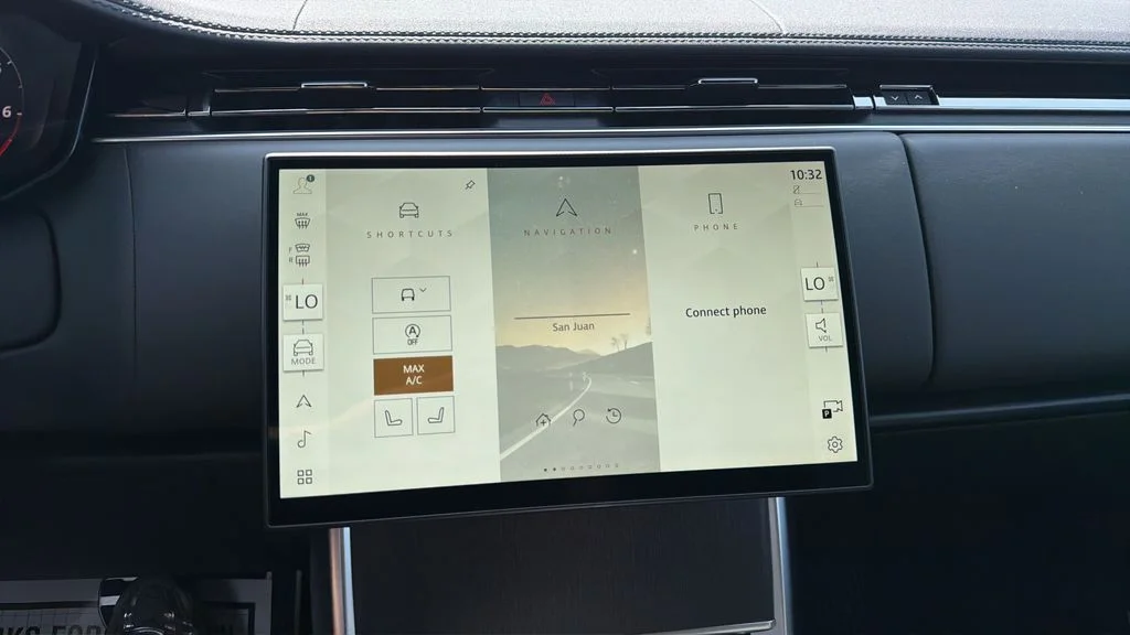 New 2026 White Land Rover SE image 22