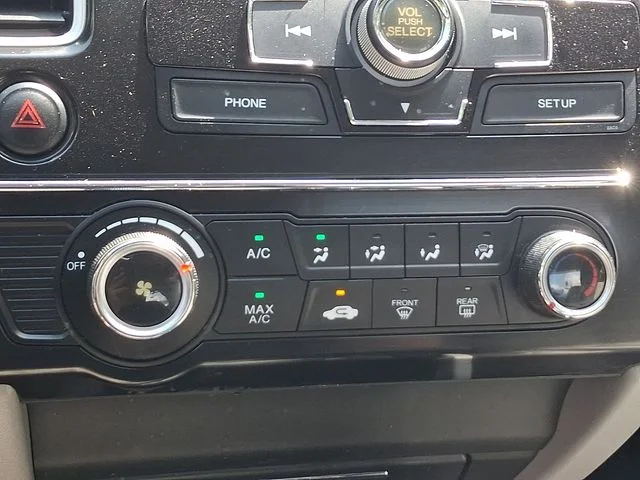 Used 2013 Gray Honda LX image 21