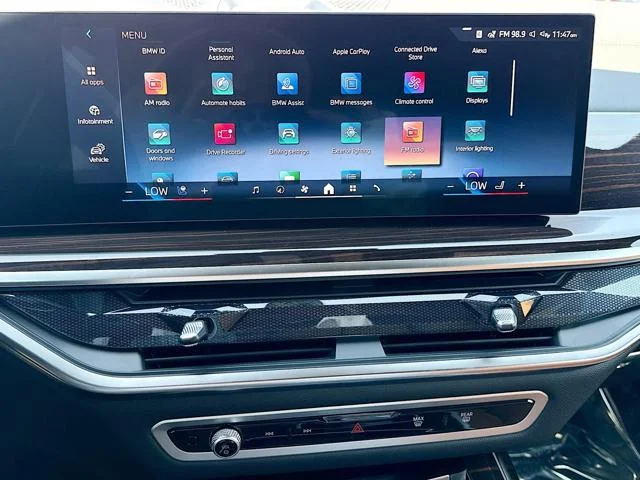 New 2027 Manhattan Green Metallic BMW xDrive40i image 32
