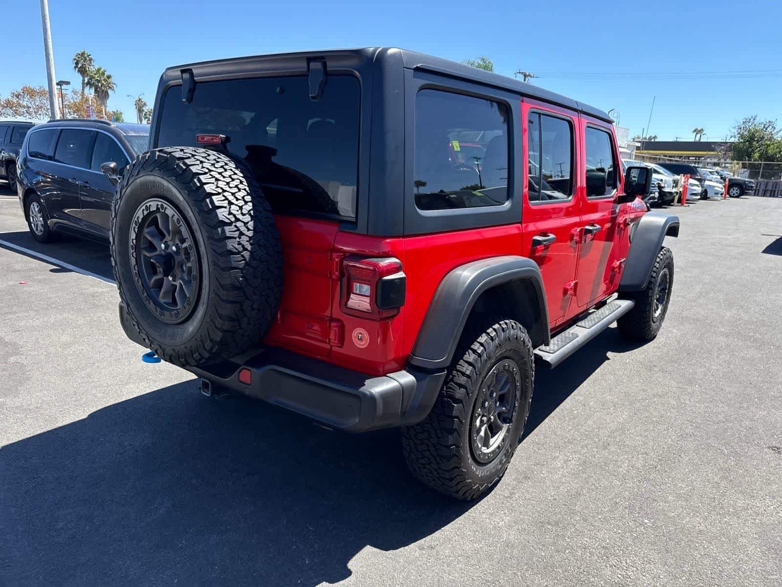 Used 2021 Firecracker Red Clearcoat Jeep Unlimited Rubicon image 14