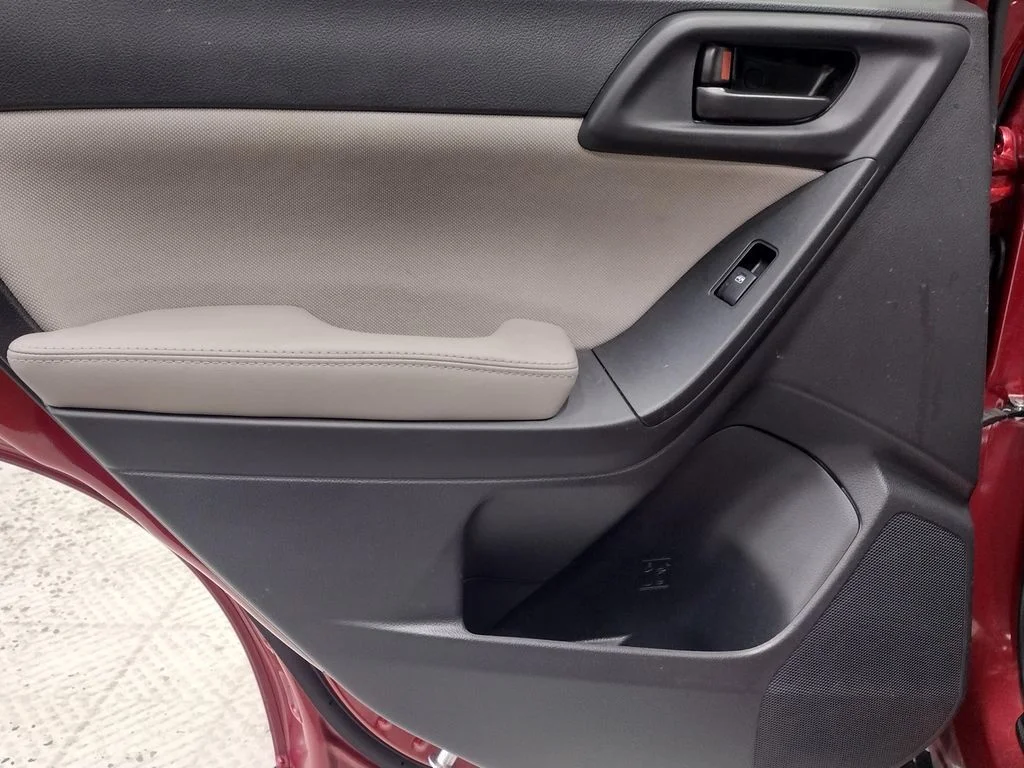 Used 2016 Red Subaru 2.5i Premium image 37