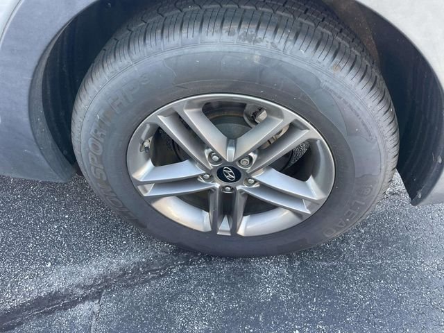 Used 2018 Silver Hyundai 2.4 Base image 7