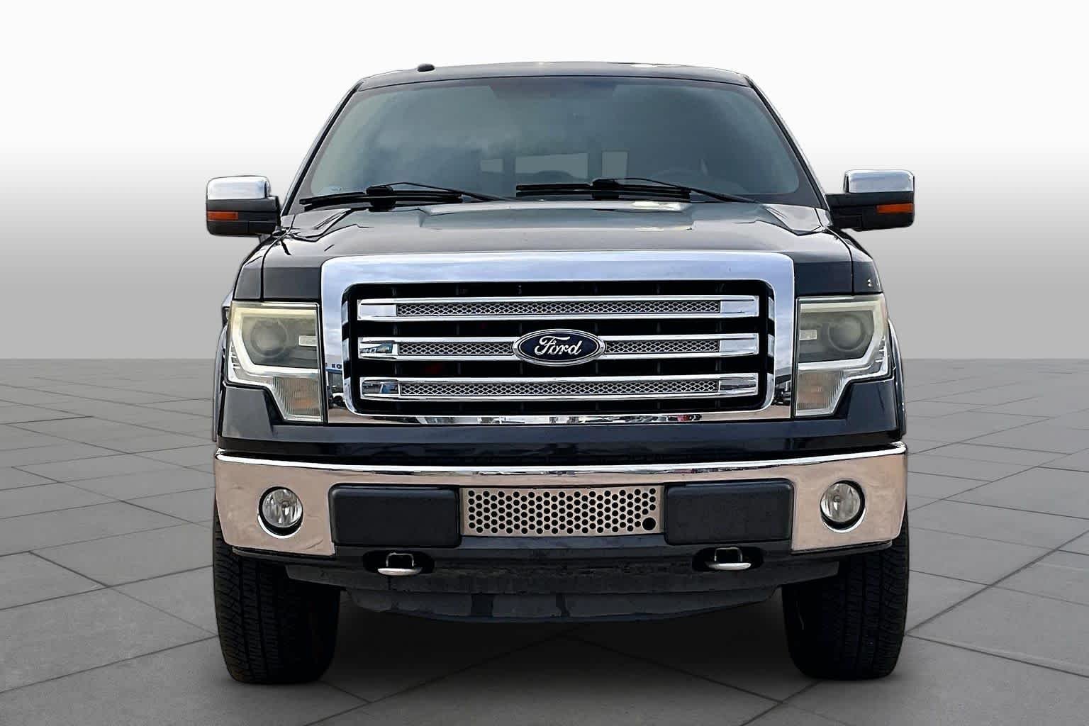 Used 2014 Tuxedo Black Metallic Ford Lariat image 5