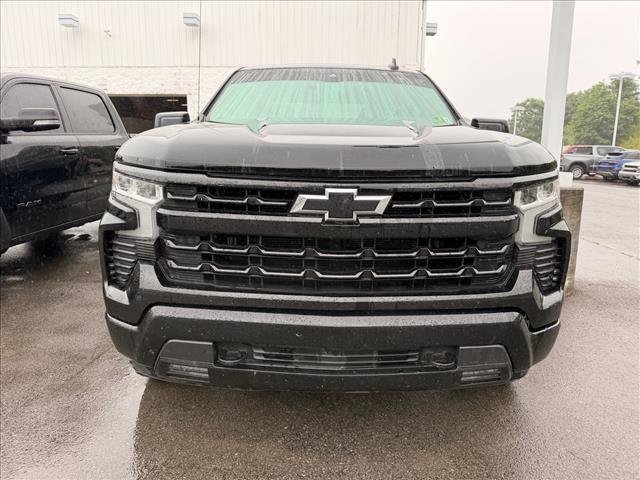 Used 2023 Black Chevrolet RST image 3
