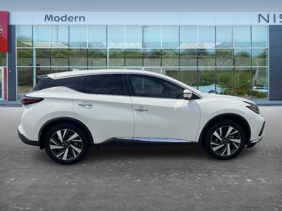 Certified Used 2023 Pearl White Tricoat Nissan SL image 5