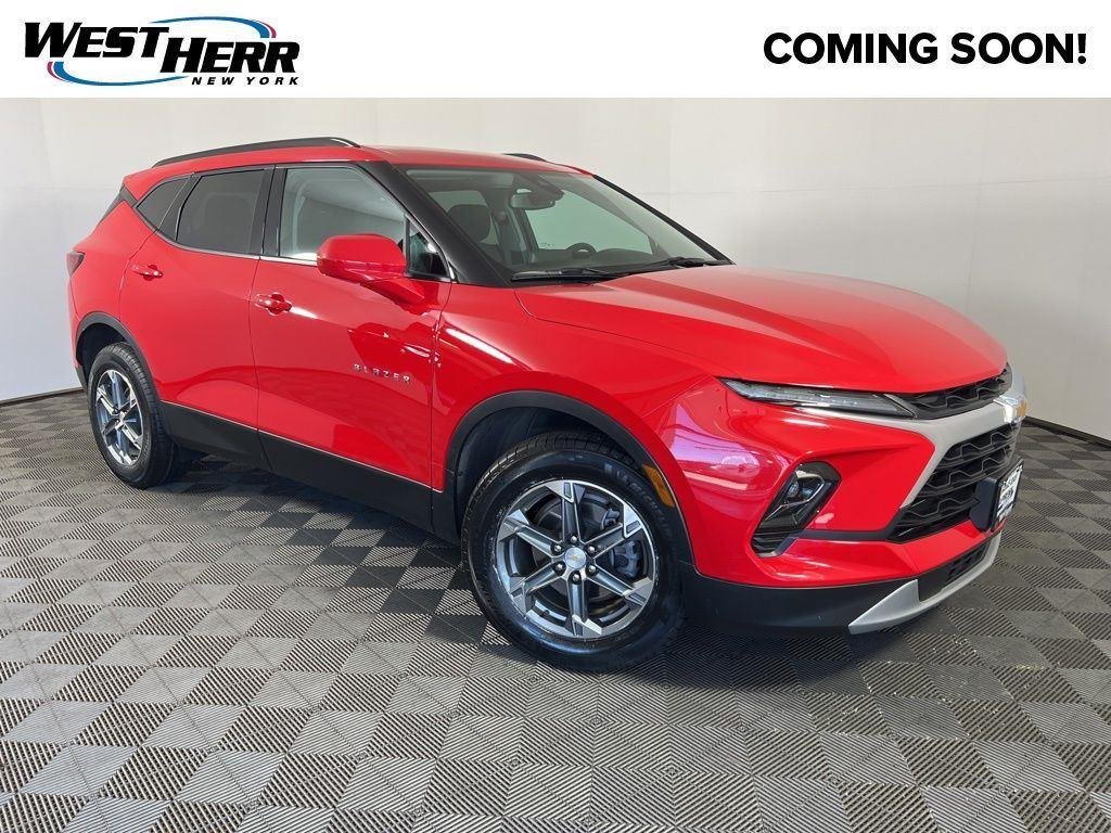 Used 2023 Red Chevrolet LT image 32