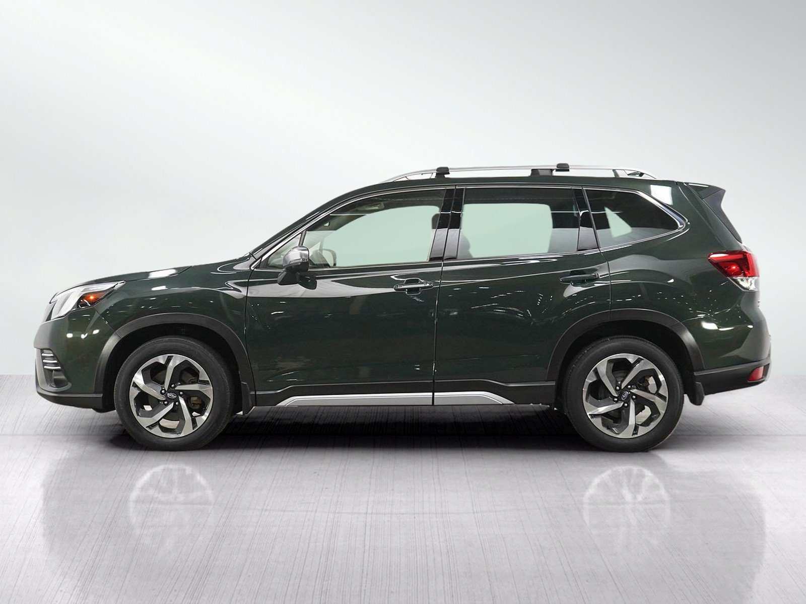 Used 2023 Subaru Forester Touring with VIN JF2SKARC9PH450815 for sale in Burnsville, Minnesota