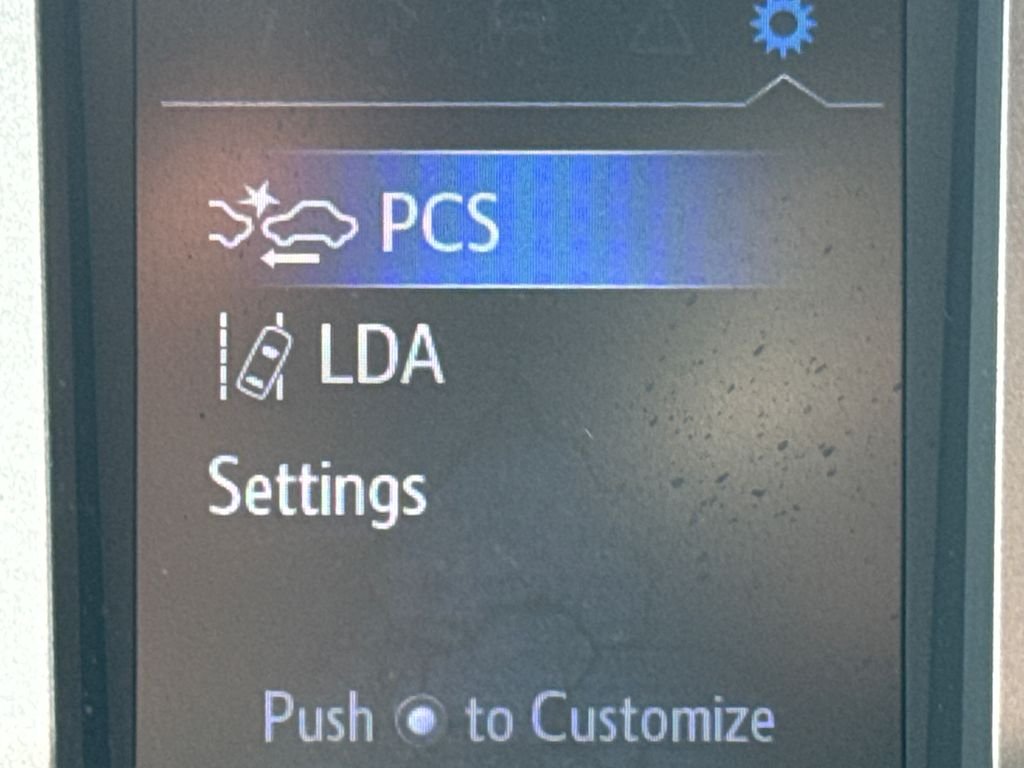 Used 2018 Black Toyota SR5 image 19