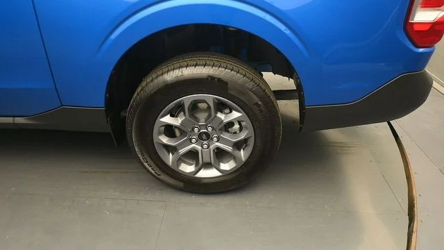 New 2026 Velocity Blue Ford XLT image 9