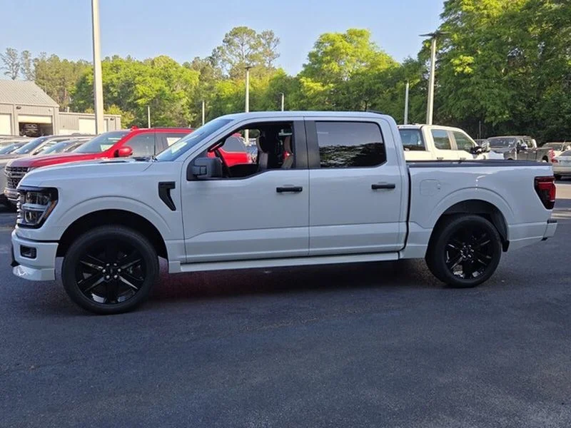 New 2026 Oxford White Ford STX® image 5