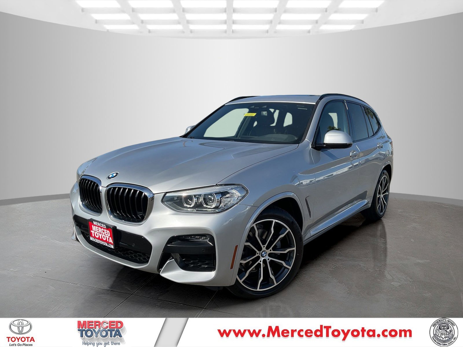 2020 BMW X3 sDrive30i's photo