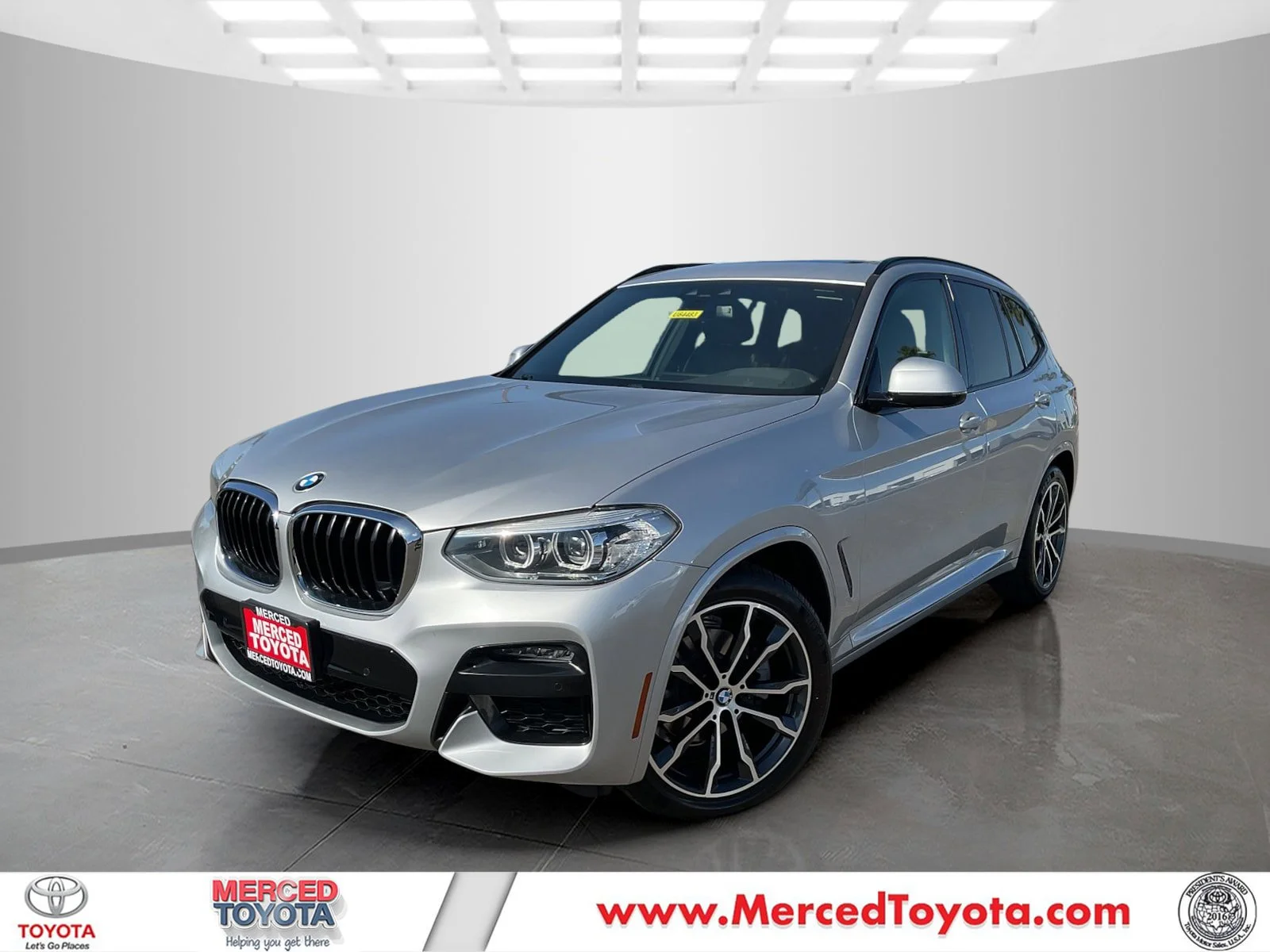 2020 BMW X3 sDrive30i's photo