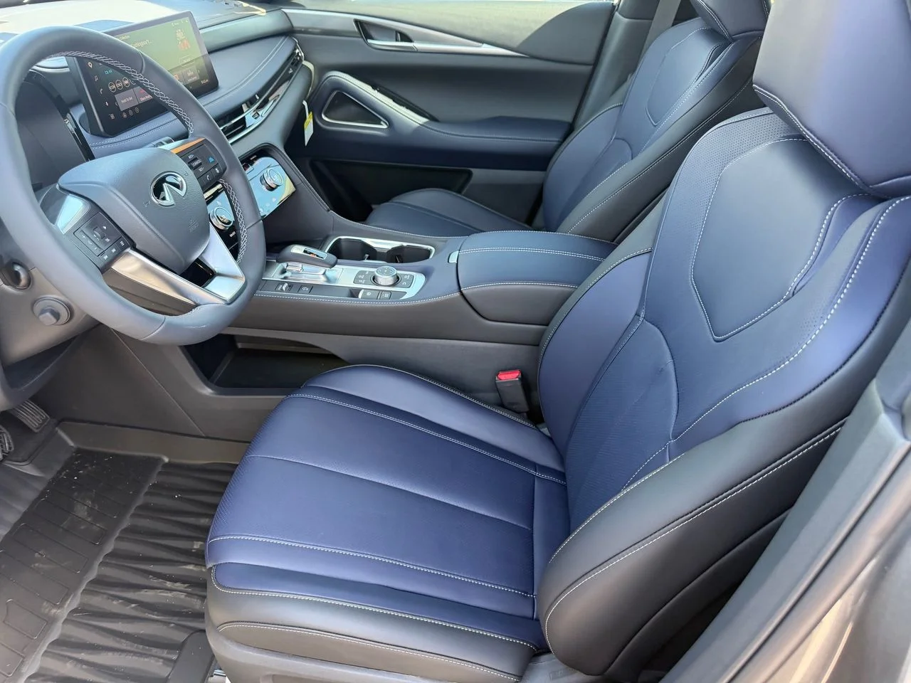 New 2027 GRAPHITE SHADOW INFINITI Sport AWD image 12