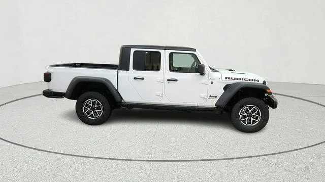 New 2026 Bright White Clear-Coat Exterior Paint Jeep Rubicon image 11