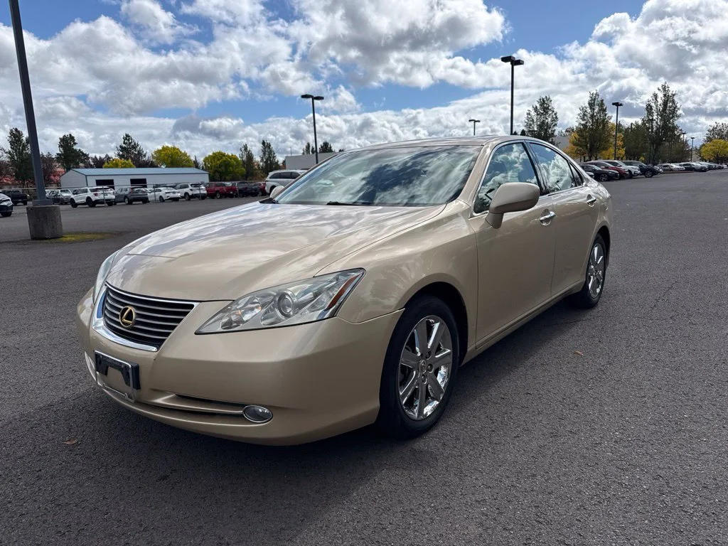Used 2007 Golden Almond Metallic Lexus 350 image 3