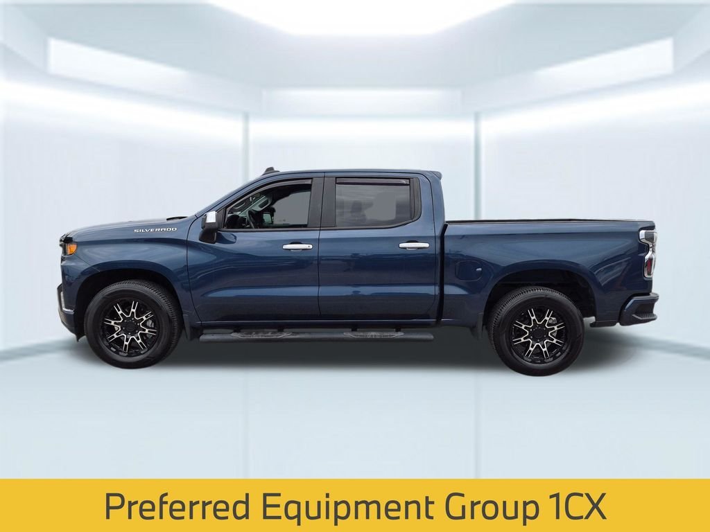 Used 2020 Blue Chevrolet Custom image 2
