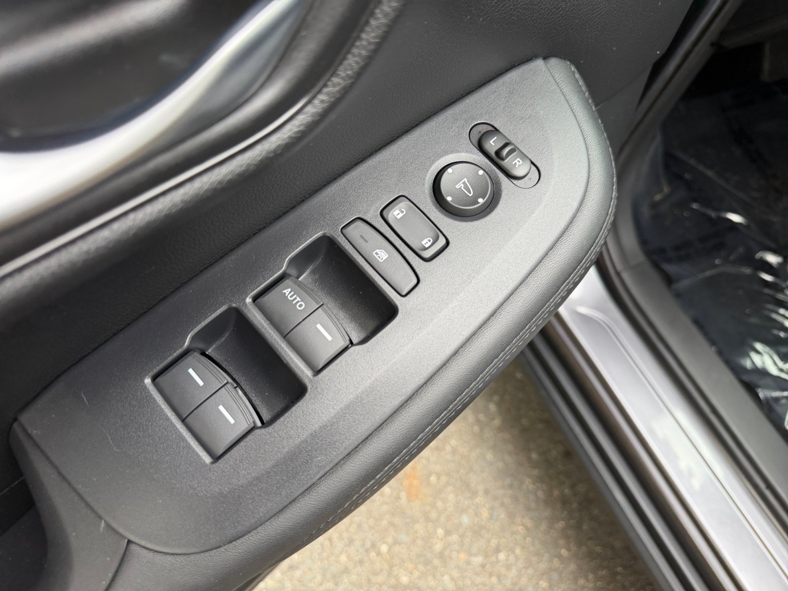 2024 Honda HR-V LX - Photo 25