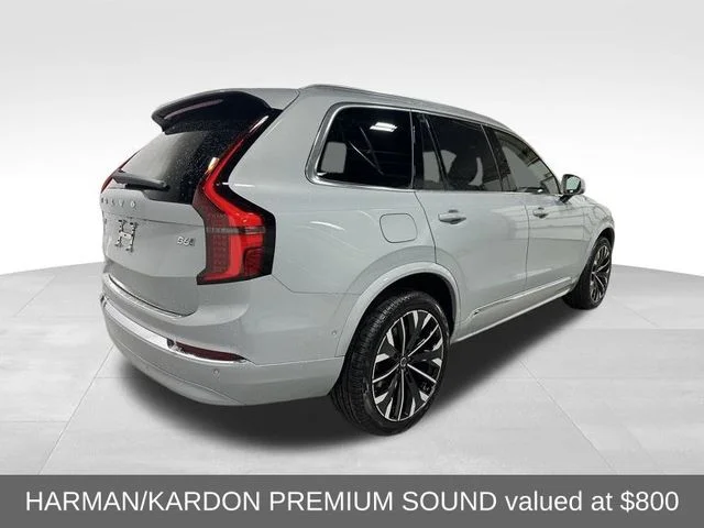 2026 Volvo XC90 Plus - Photo 6