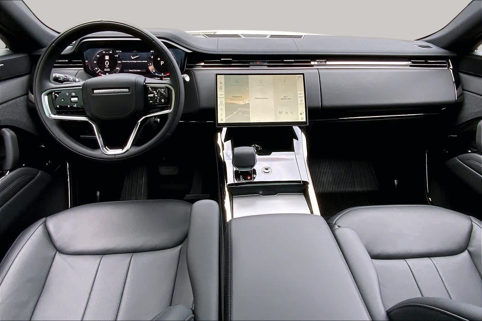 New 2026 Fuji White Land Rover SE image 7