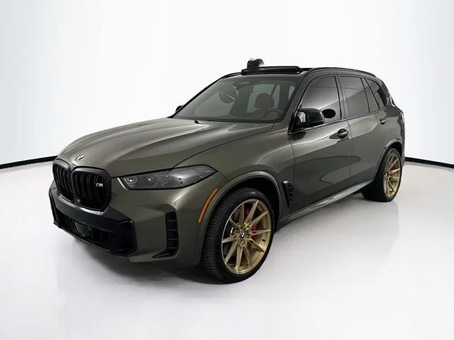 2024 BMW X5 M60i