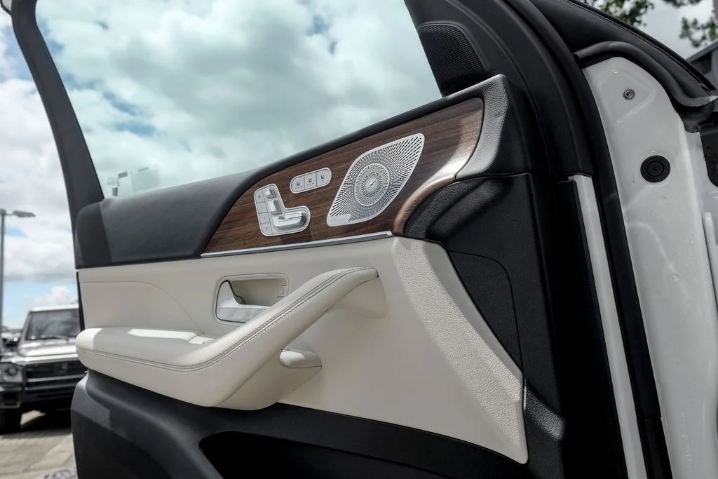 New 2026 Polar White Mercedes-Benz GLE 450e image 12