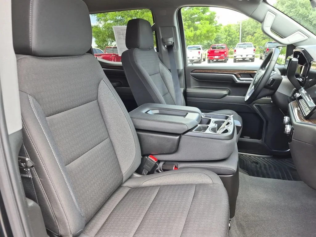 Used 2024 Black GMC Elevation image 39