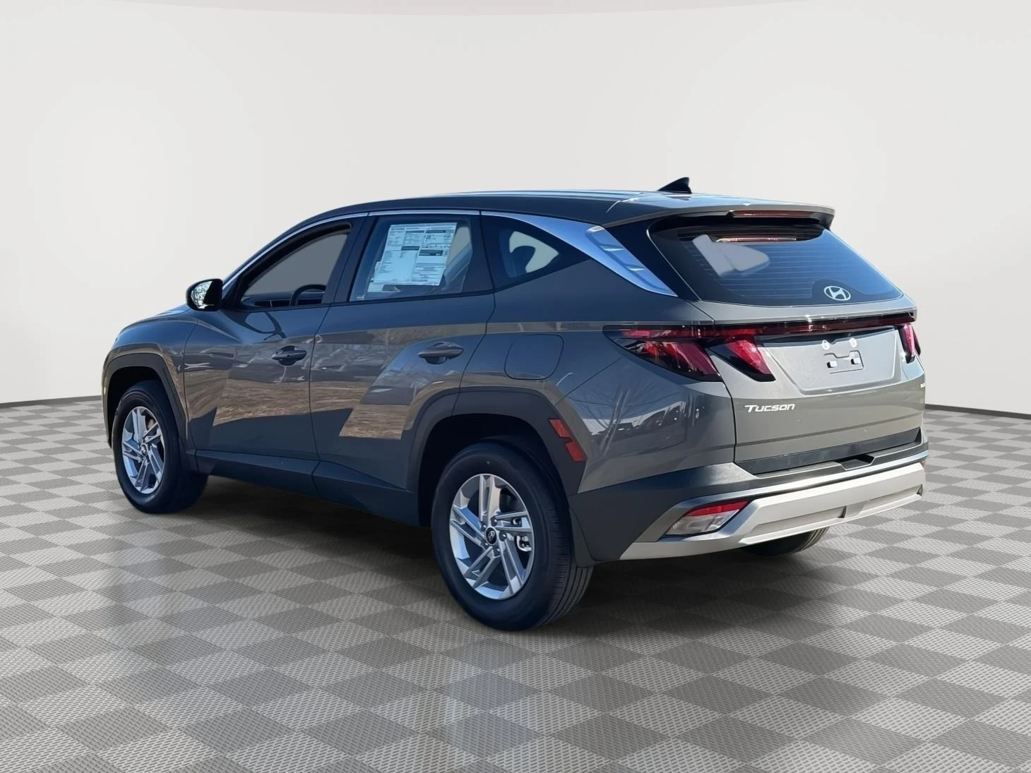 New 2026 Hampton Gray Hyundai SE image 8