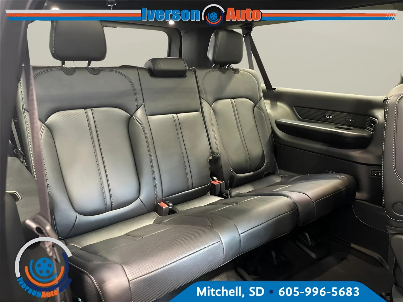 New 2026 Baltic Gray Metallic Clearcoat Jeep Limited Reserve image 36