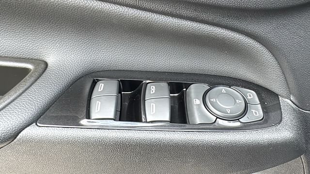 Used 2023 Black Chevrolet Premier image 22
